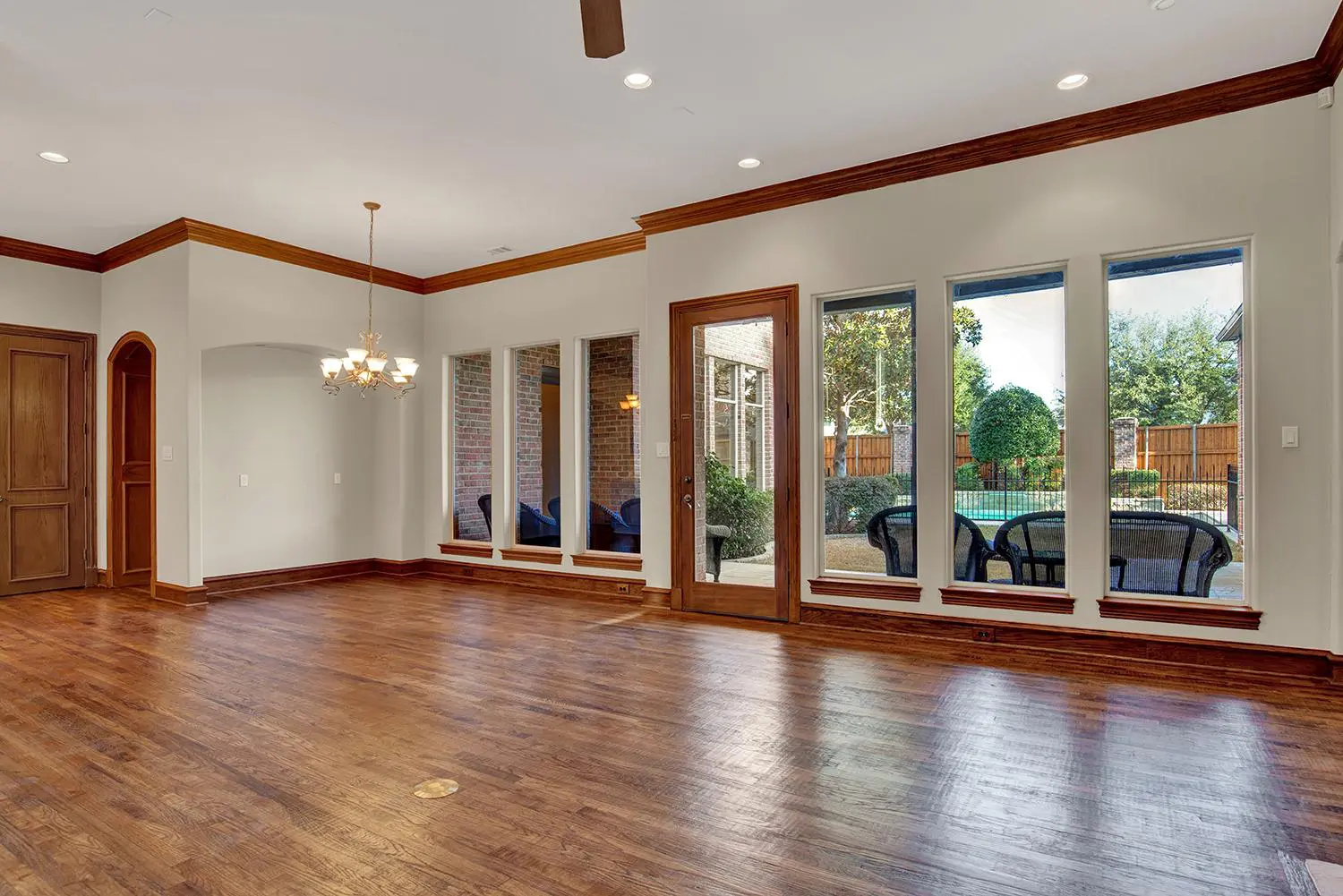 Nail down hardwood floors 2